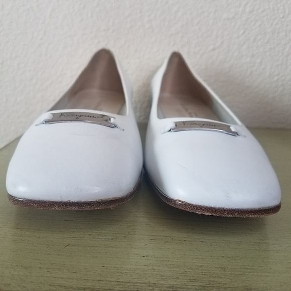 Salvatore Ferragamo Vintage Pumps - Picture 5 of 14
